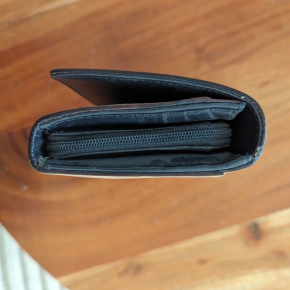 Kate Spade Foldover Wallet in Rose Gold Metallic - Picture 4 of 10